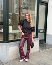 Pantalon cuir femme petite – straight leg PU bordeaux élégant & tendance