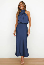 Robe halter midi satin Amelie – élégance douce & féminine