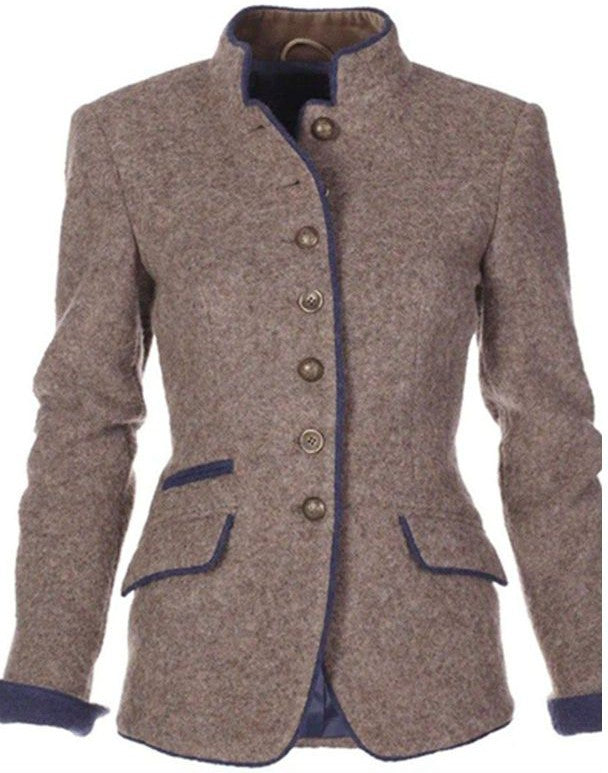 Manteau femme unicolore élégant et intemporel
