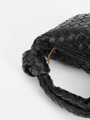 Mini sac tressé doré – élégance compacte et détails raffinés