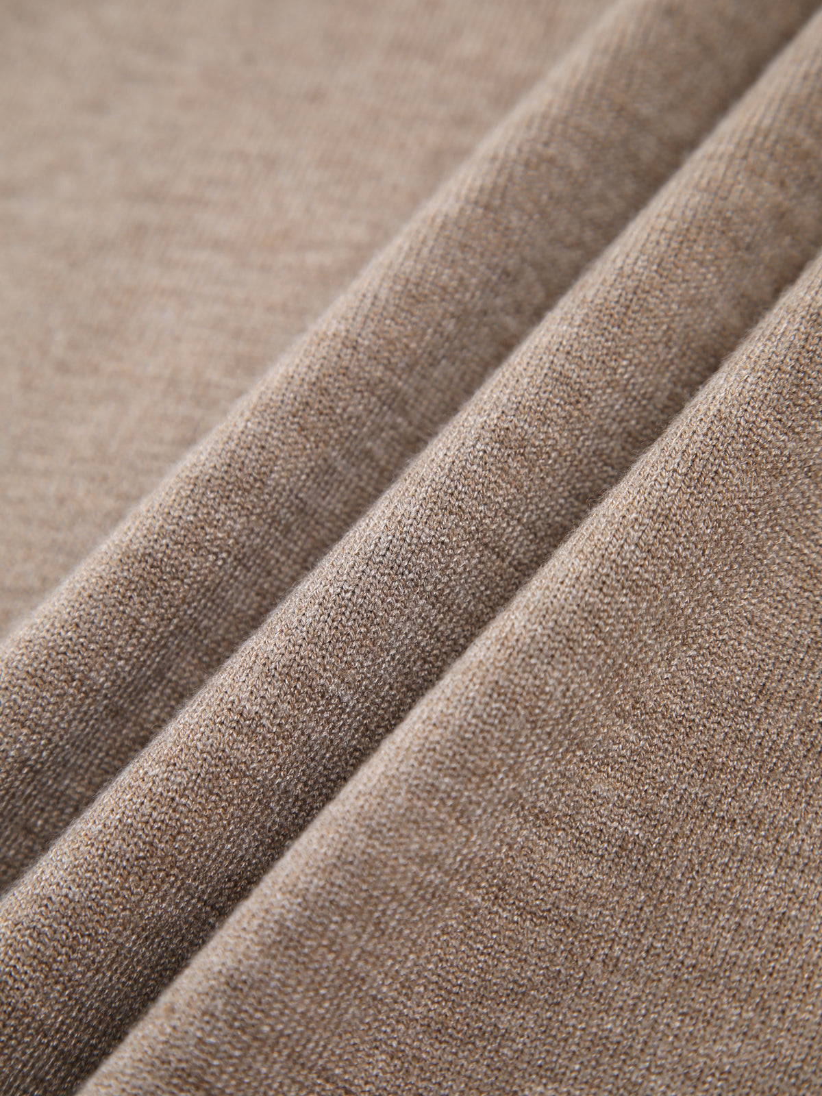 Pull oversize hiver col montant épais – Maille cocoon & style tendance chaud