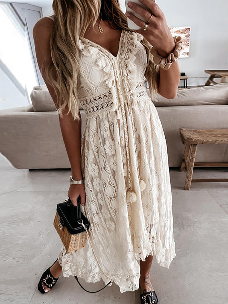 Robe maxi Mara boho chic V-col romantique – lin léger été blanc beige
