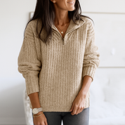 Pull femme à demi-zip – col montant & coupe droite élégante en maille douce