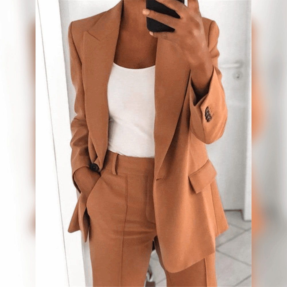 Tailleur femme élégant — ensemble blazer + pantalon chic & confortable