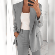 Tailleur femme élégant — ensemble blazer + pantalon chic & confortable