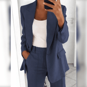 Tailleur femme élégant — ensemble blazer + pantalon chic & confortable
