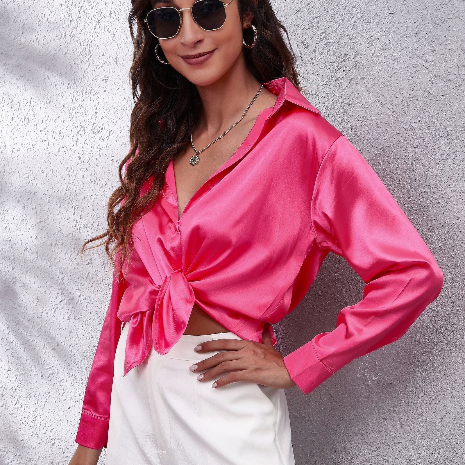 Blouse satinée Shila élégante – Top fluide chic pour femmes estivales