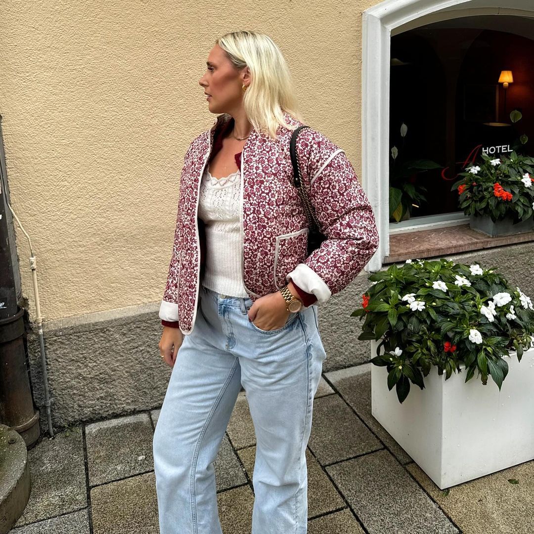 Veste matelassée femme à fleurs – Léger quilt oversize motif lys