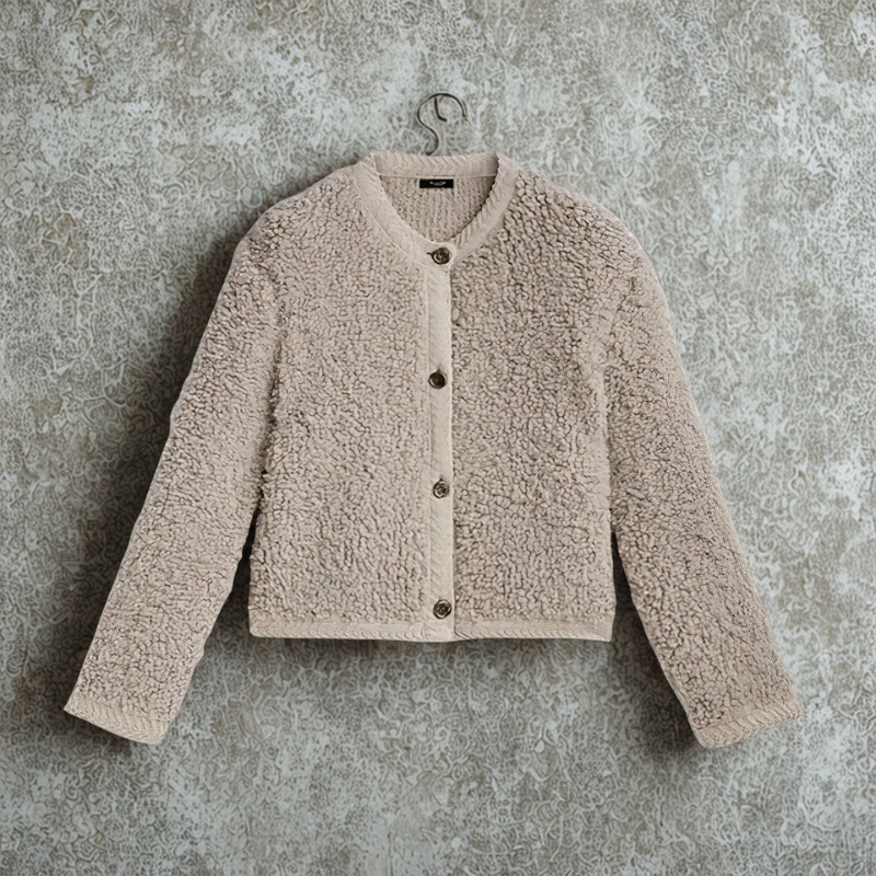 Gilet femme “shaggy knit” cropped – maille douce & boutonné