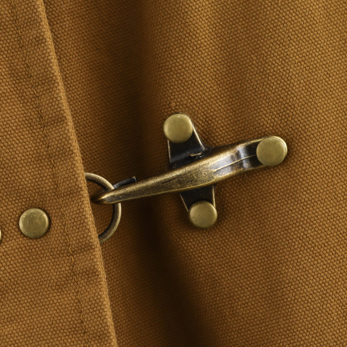 Manteau femme Fudus – doudoune casual à col montant & grandes poches pour l’hiver