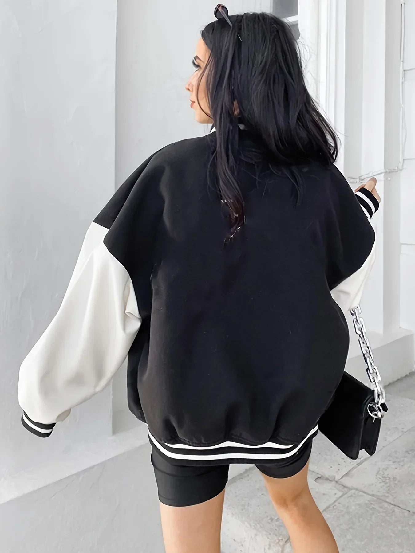 Veste baseball femme style varsity – coupe décontractée avec patch