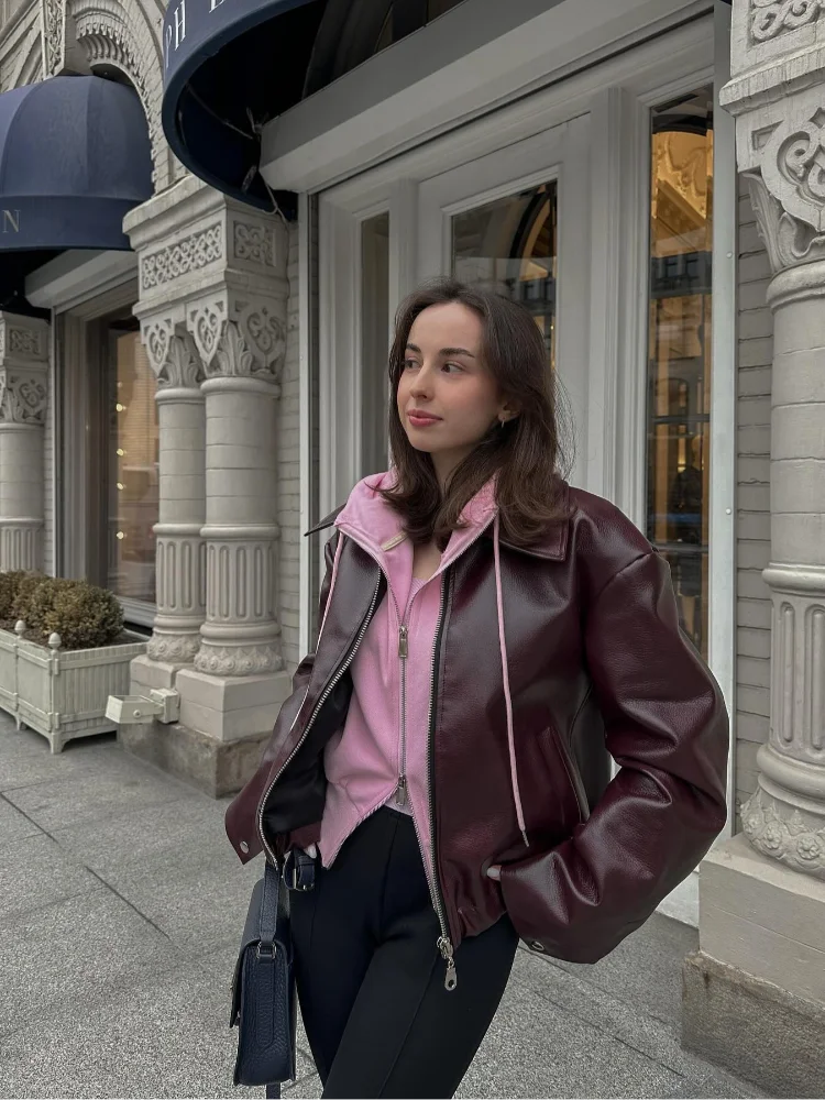 Veste Giulia femme en simili cuir brun — coupe courte & col à revers