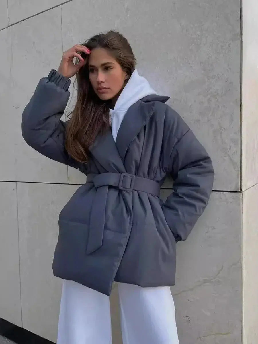 Veste puffer Senna ceinturée – manteau chaud femme élégance hiver