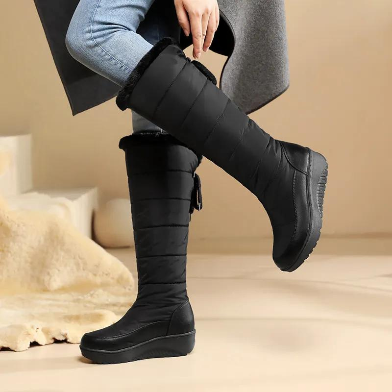Bottes d’hiver femme hauteur genou avec fourrure – chaleur & style neige