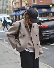 Manteau femme oversize à boutons – Élégance intemporelle automne-hiver