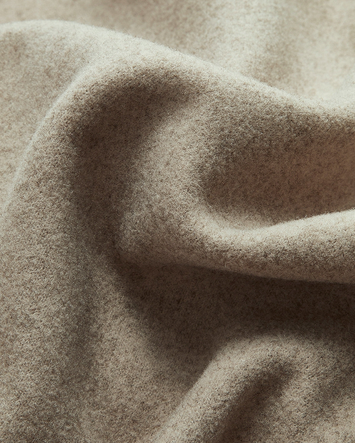 Manteau femme oversize à boutons – Élégance intemporelle automne-hiver