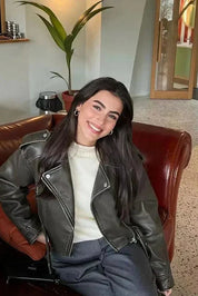 Veste biker femme Heidi – blouson court avec ceinture & détails zippés modernes