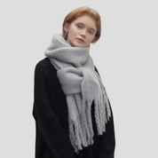 Écharpe femme à franges – grande sjaal avec texture luxueuse