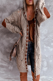 Gilet long femme Evelyn – Oversize en grosse maille avec capuche | Vardi Dante