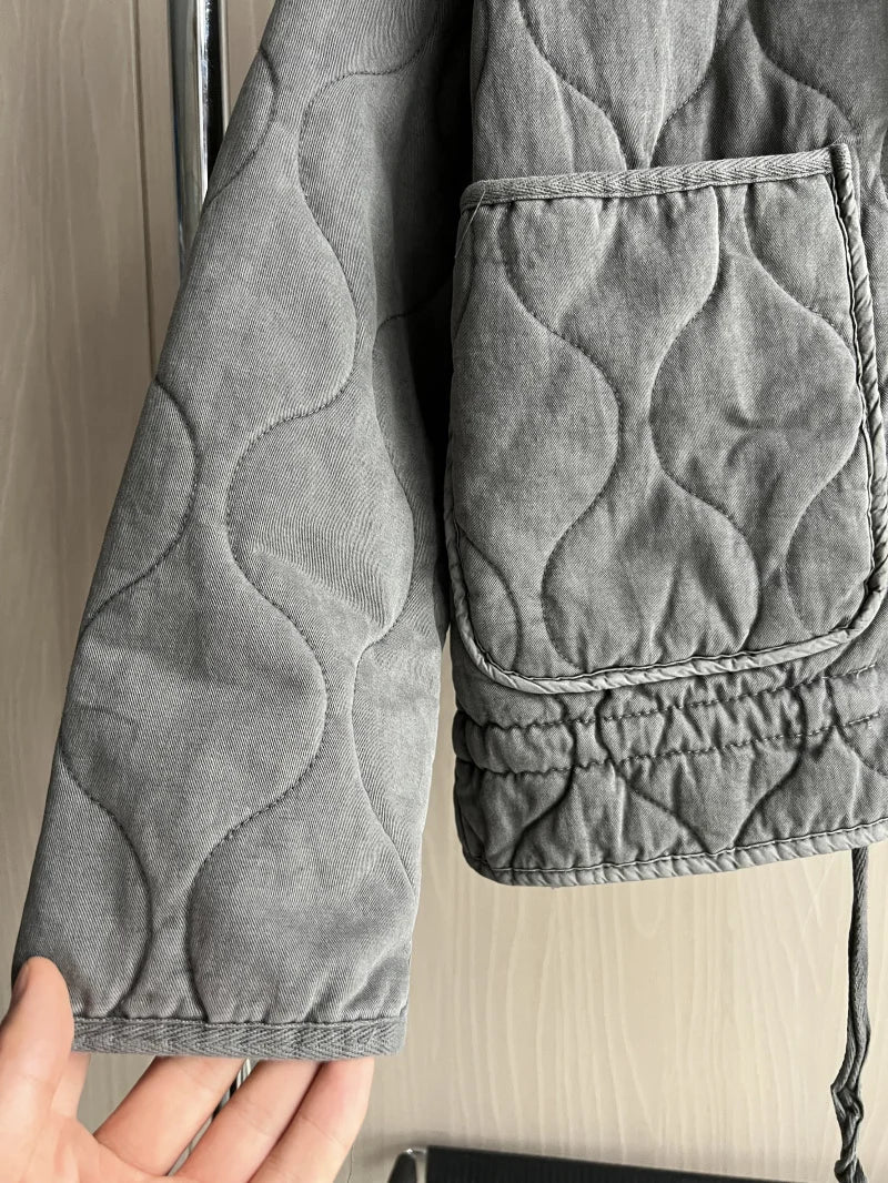 Vero | Manteau d’hiver femme vintage – Col montant & finition matelassée