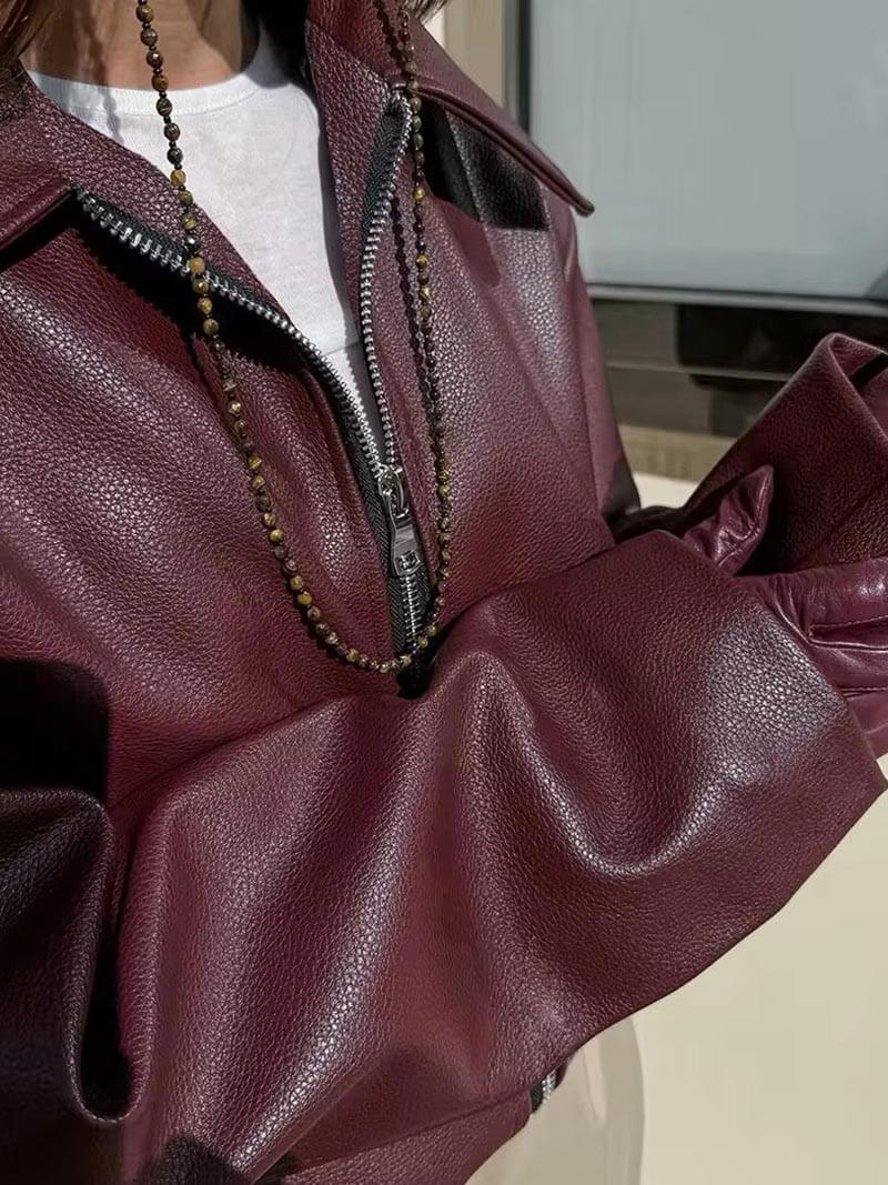Veste femme Alessia en cuir vegan bordeaux – Élégante avec coupe cintrée