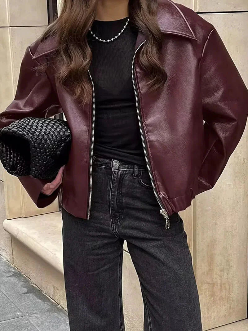 Veste femme Alessia en cuir vegan bordeaux – Élégante avec coupe cintrée