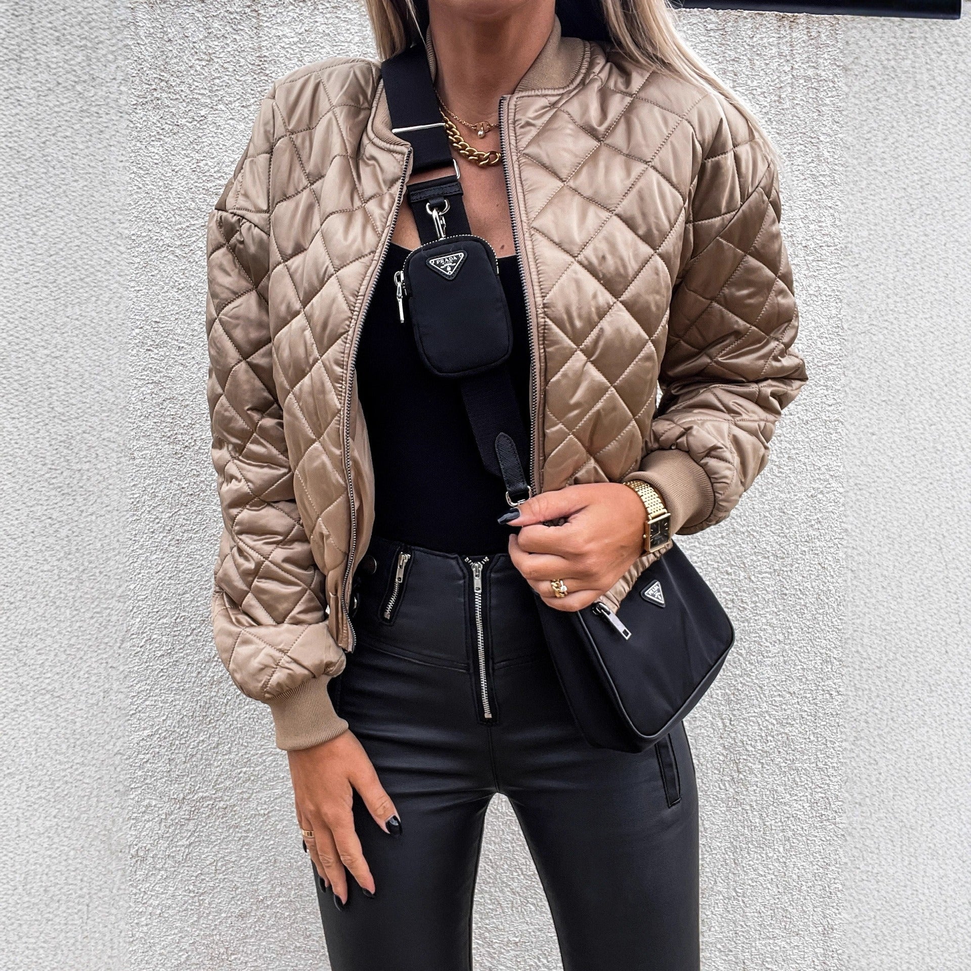 Bomber femme matelassé diamant – Coupe relax & bords côtelés tendance