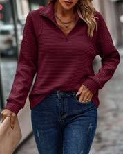 Pull demi-zip côtelé femme — coupe relaxée & manches longues