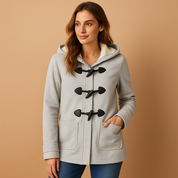 Manteau long femme Marije avec capuche – Chaud, coupe élégante et coupe-vent