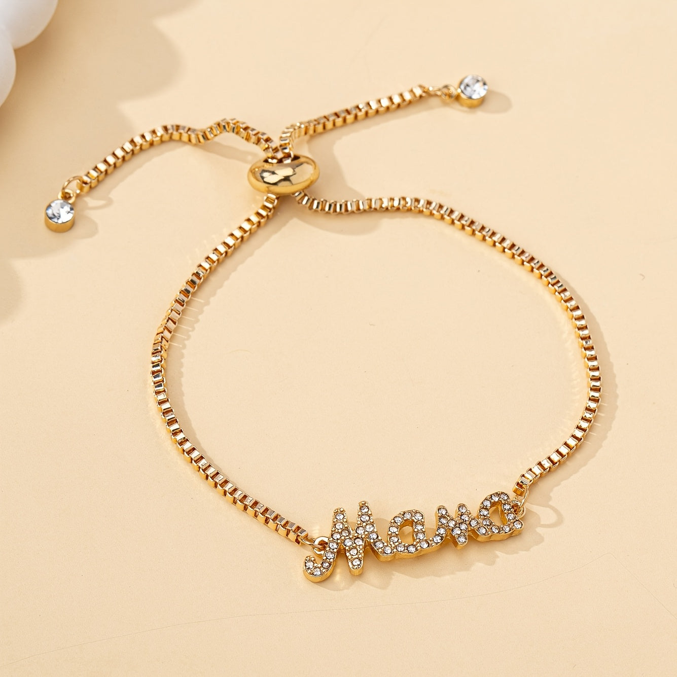 Bracelet pendentif « Mama » en lettres – cadeau fête des Mamans, style doré chic